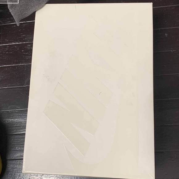 Nike Men’s Foamposites - Picture 7 of 7